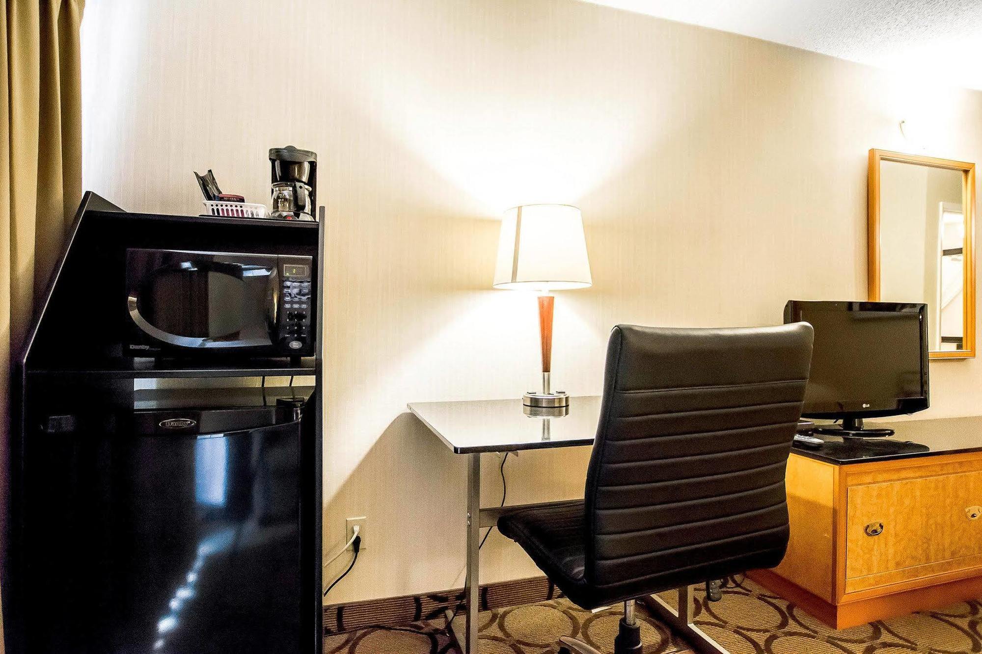 Comfort Inn Kirkland Lake Εξωτερικό φωτογραφία