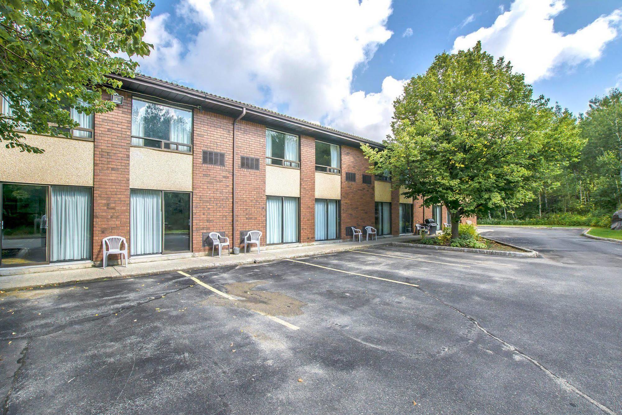 Comfort Inn Kirkland Lake Εξωτερικό φωτογραφία